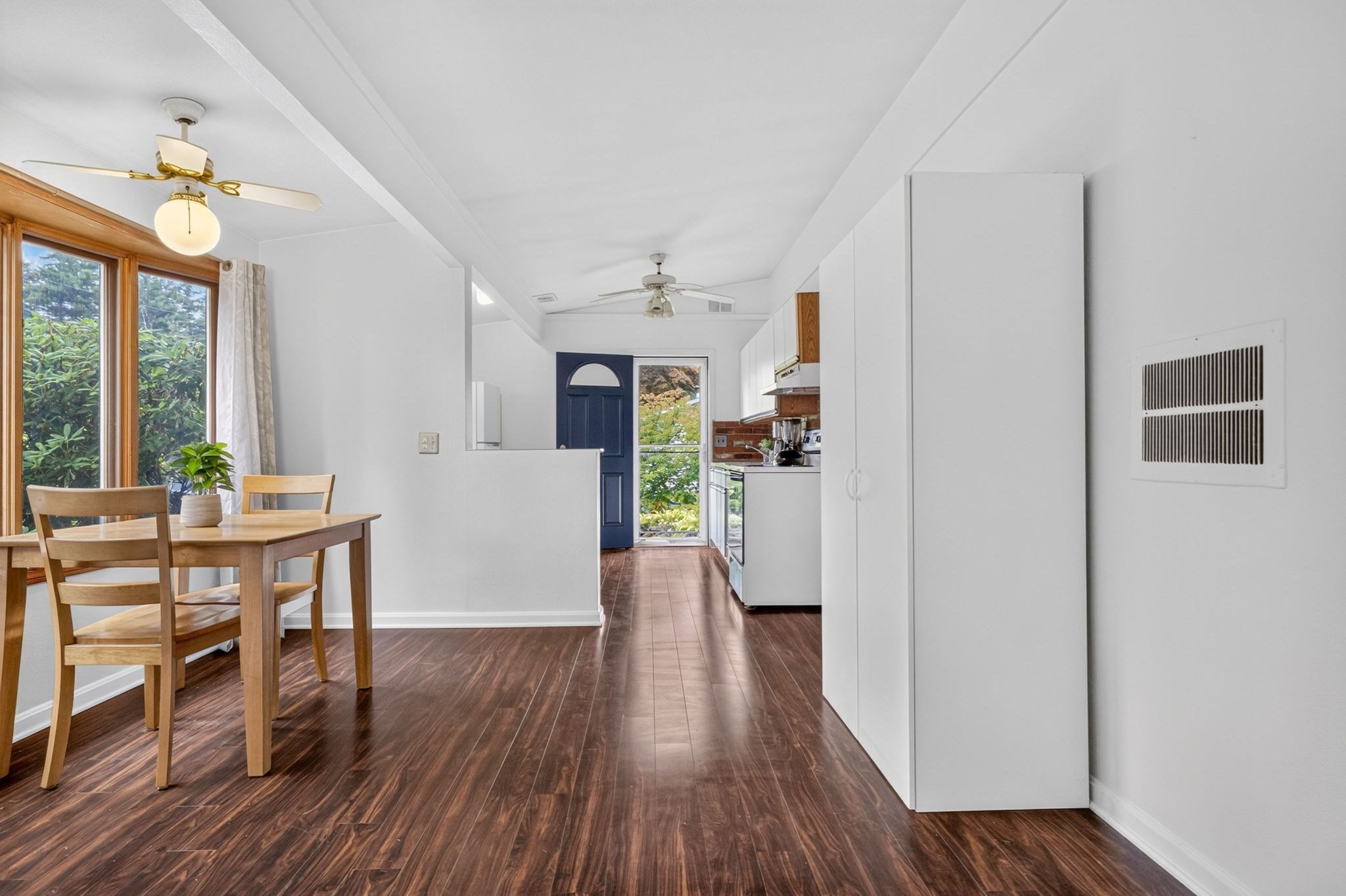 6 Fernbrook Rd Property Photo 7