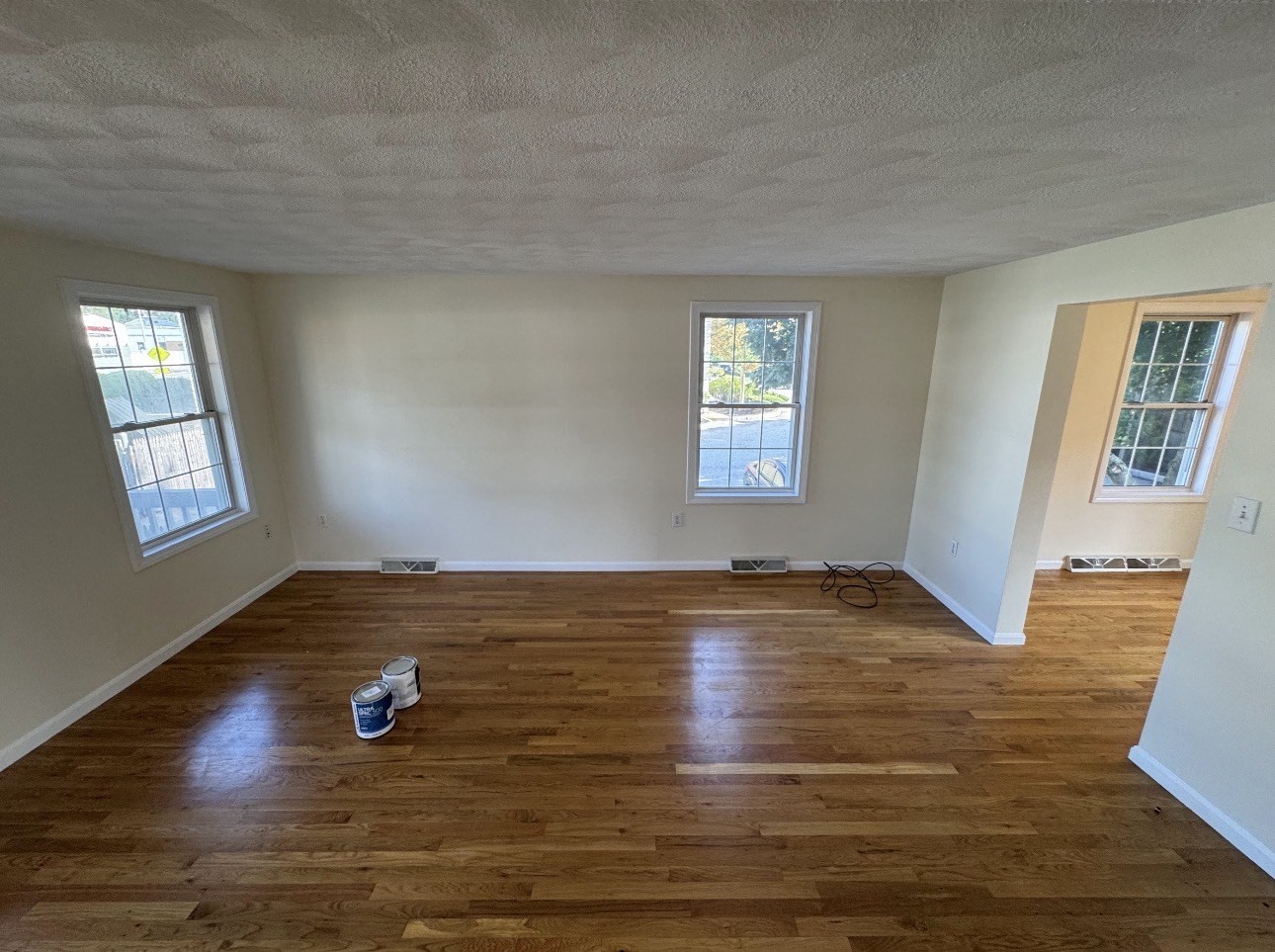 781 Boston Rd Property Photo 5