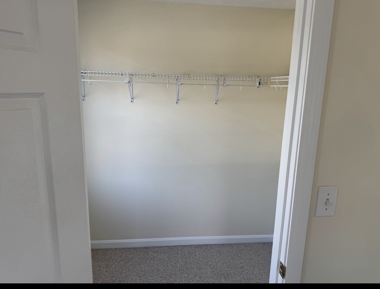 781 Boston Rd Property Photo 6