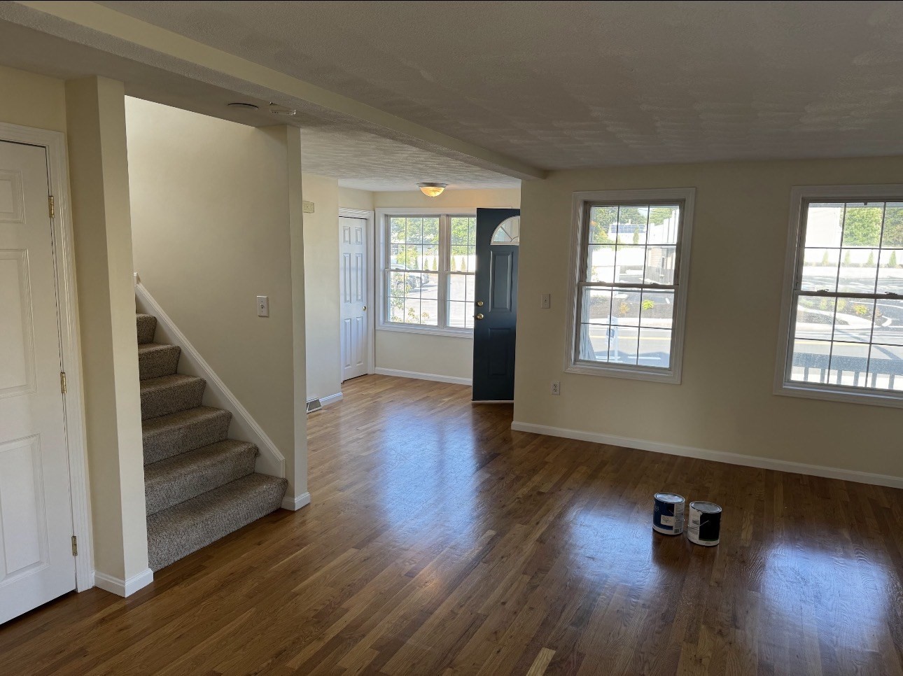 781 Boston Rd Property Photo 9
