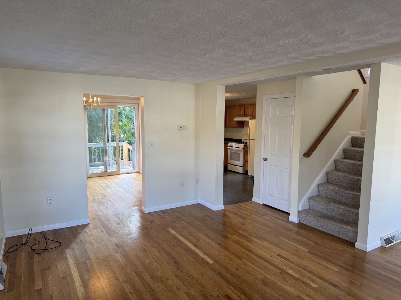 781 Boston Rd Property Photo 11