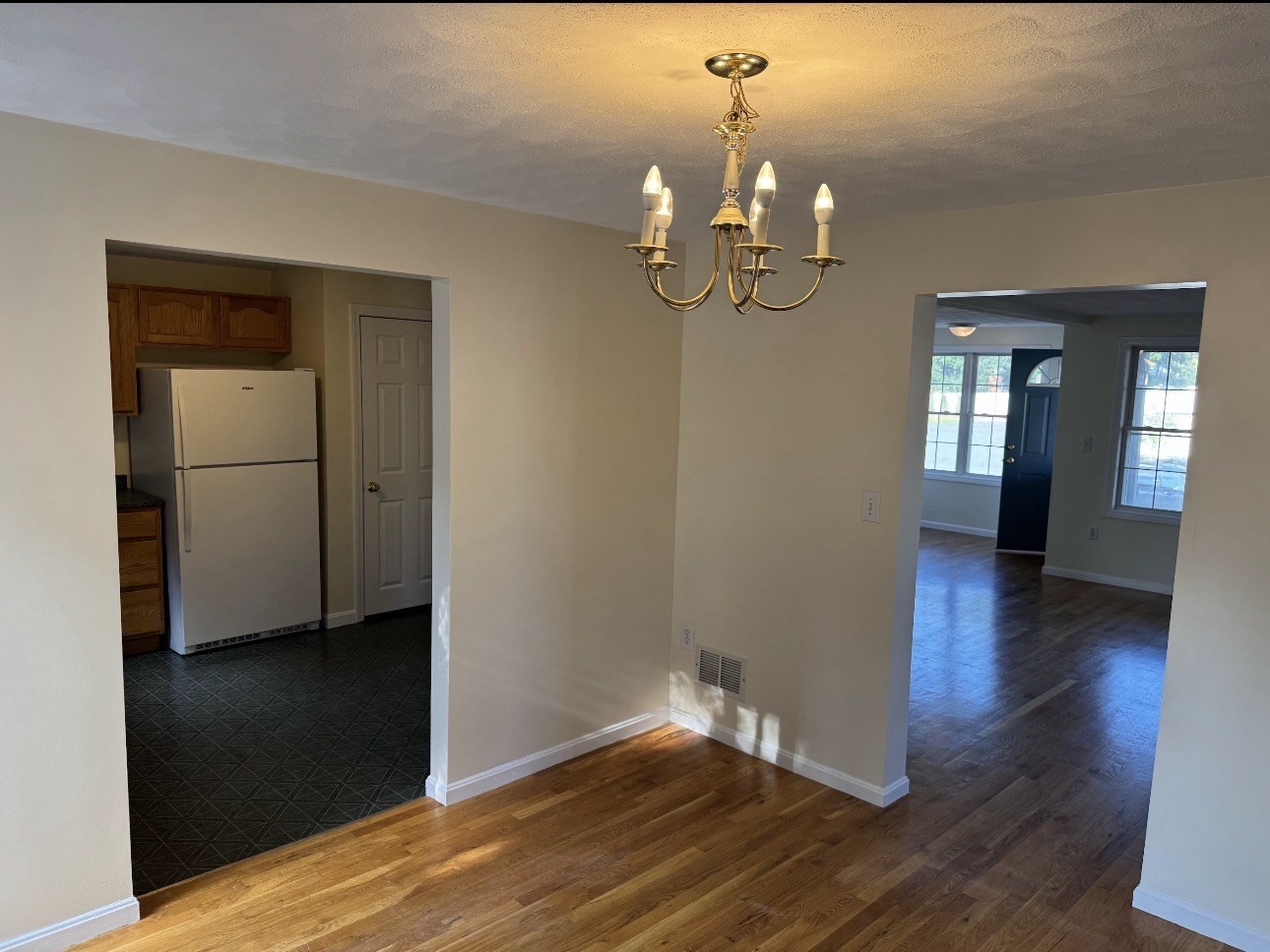 781 Boston Rd Property Photo 19