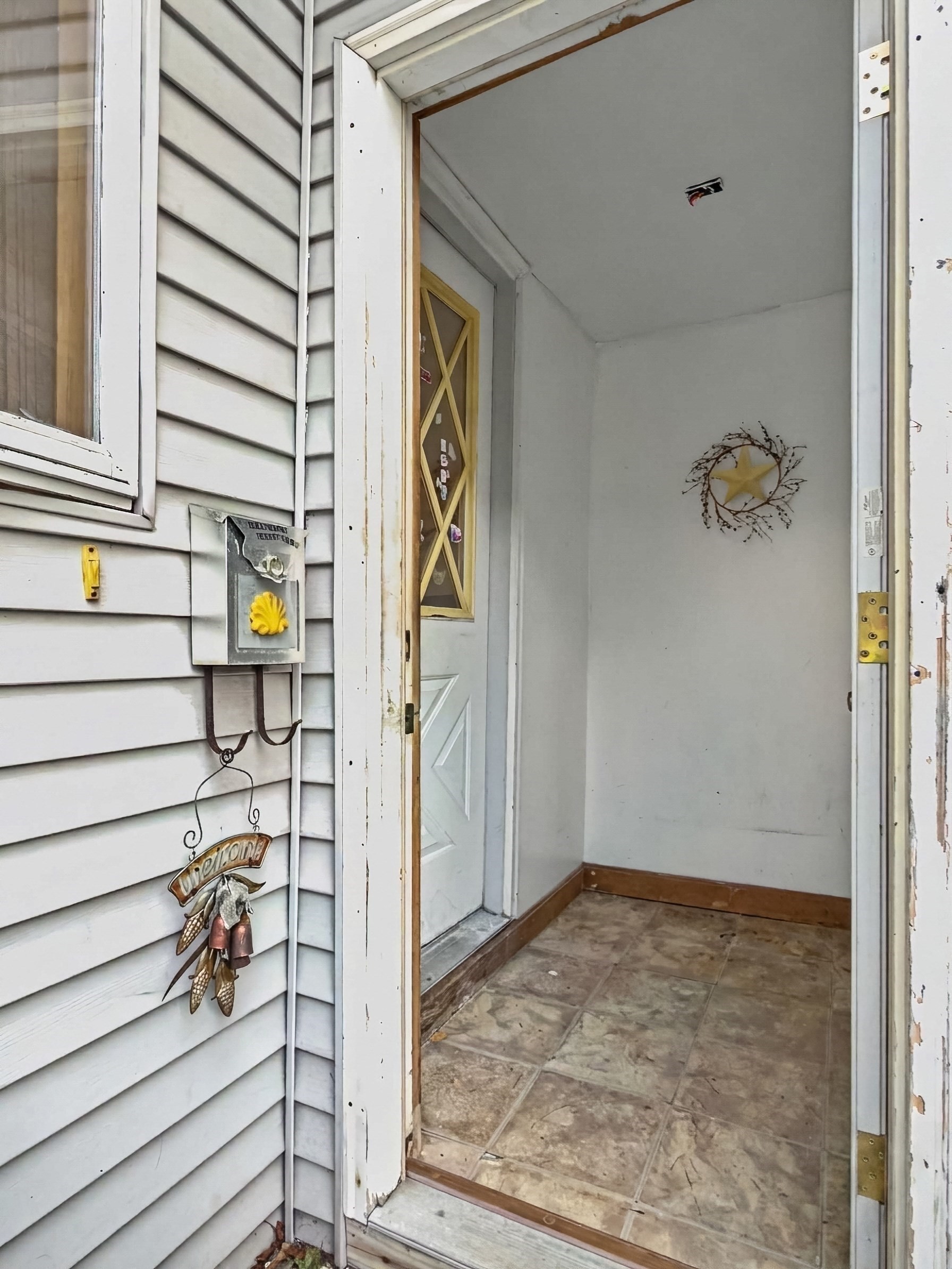434 Hamilton Property Photo 10