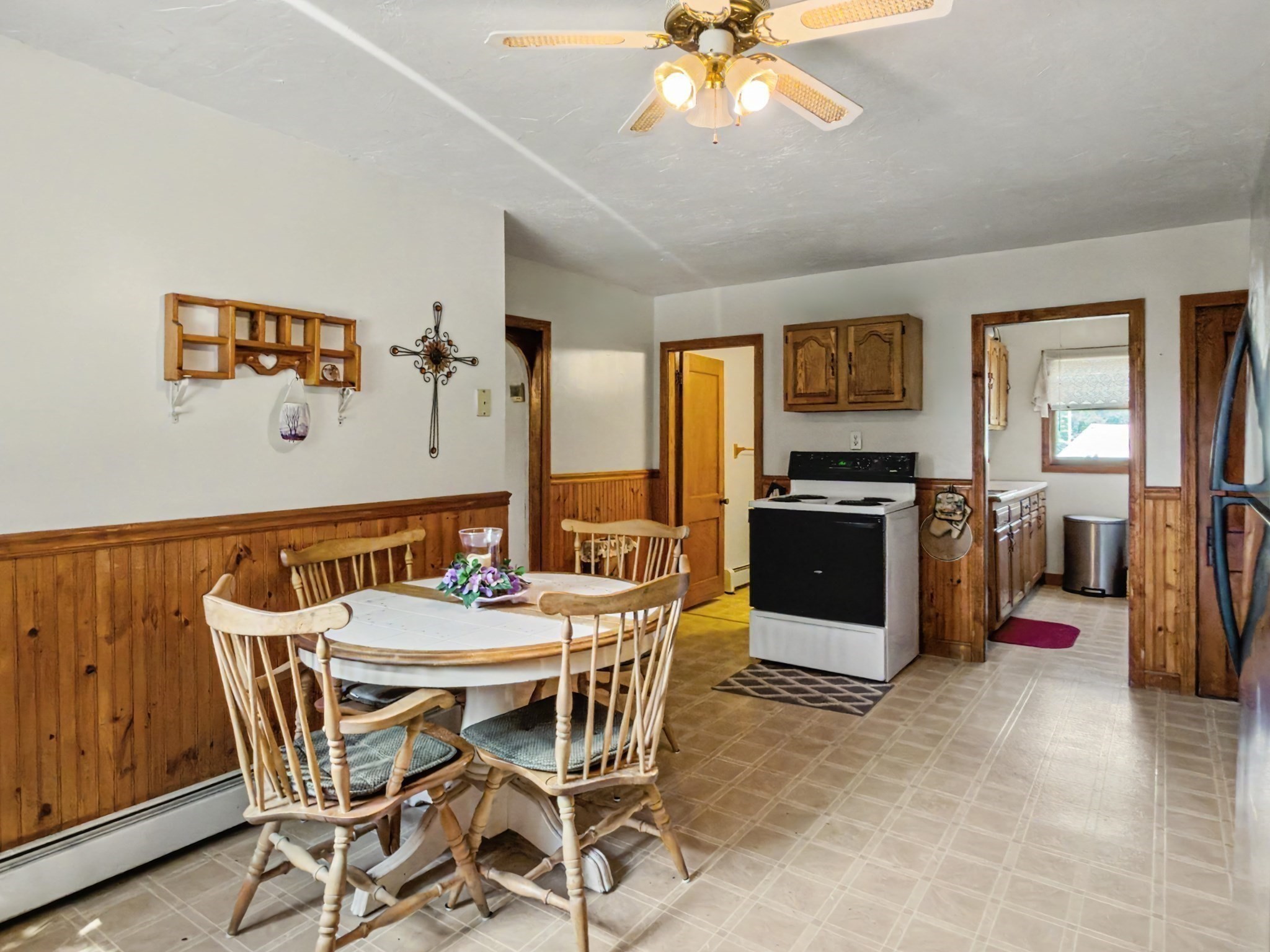 434 Hamilton Property Photo 15
