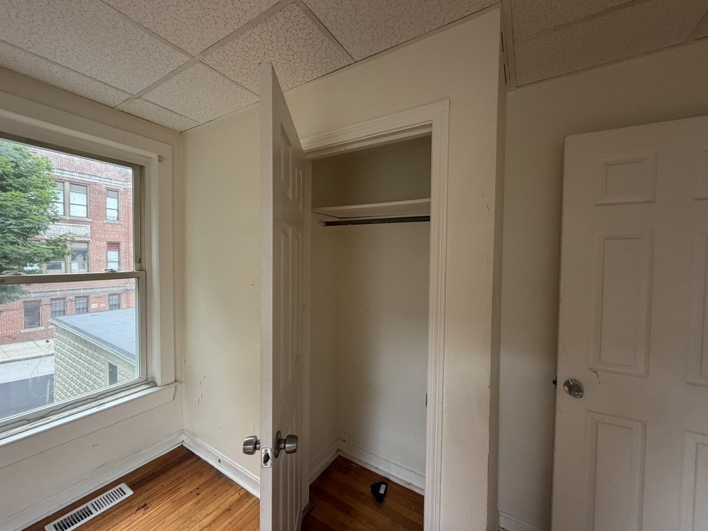 6 Dorchester St Property Photo 9