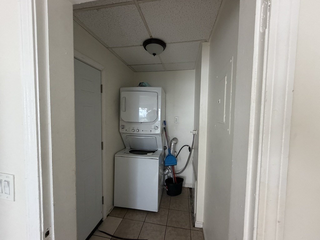 6 Dorchester St Property Photo 12
