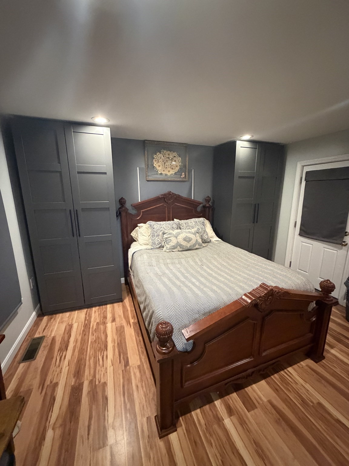 32 Roundy # 1 Property Photo 3