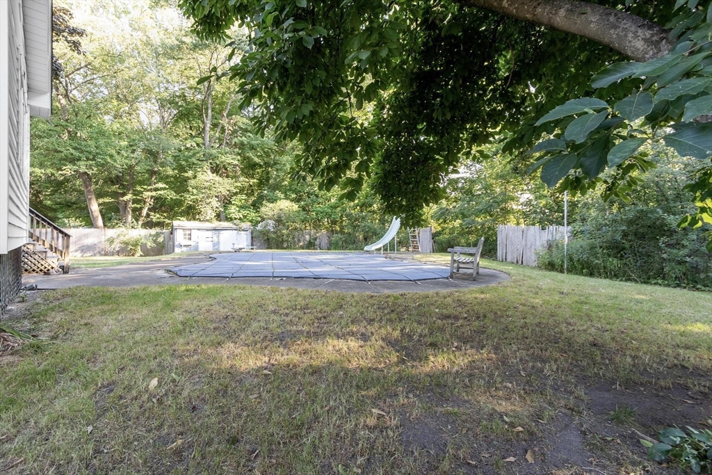 403 Middlesex Turnpike Property Photo 31