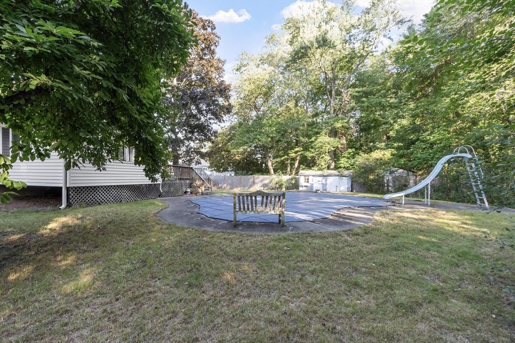 403 Middlesex Turnpike Property Photo 32