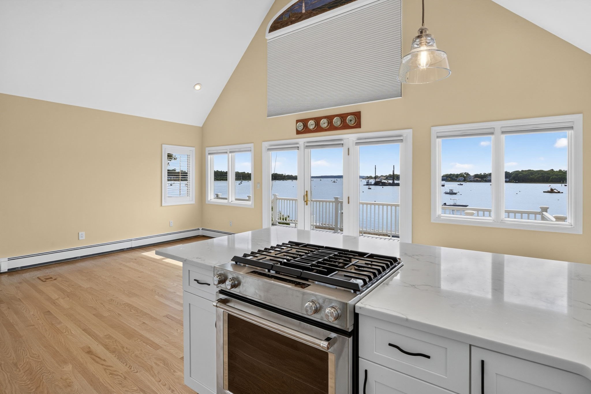 15 Oakhill Rd Property Photo 8