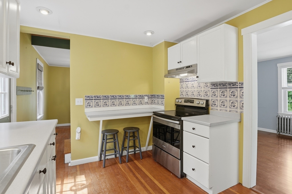 83 New Boston Road Property Photo 7