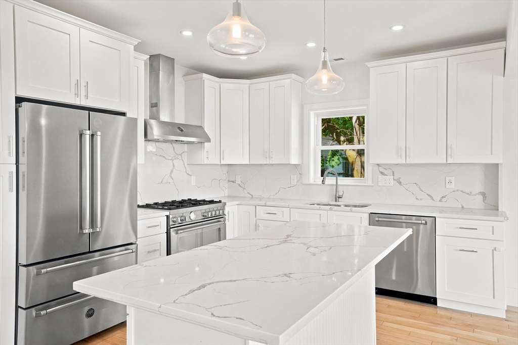 8 Leyden Ave # 8 Property Photo 6