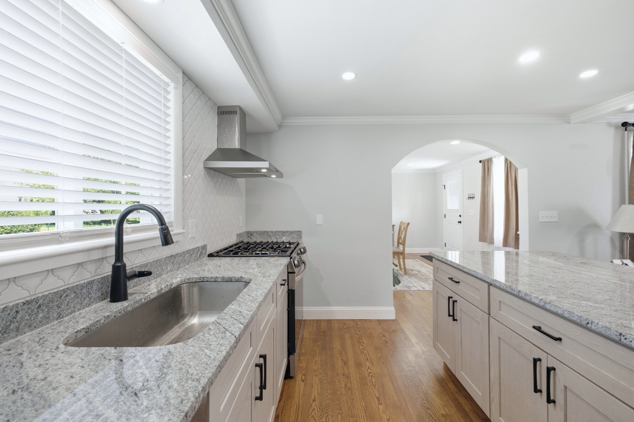 35 Ludlow Street Property Photo 9