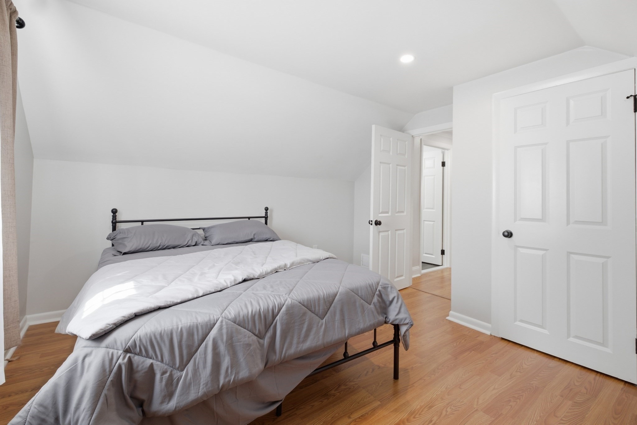 35 Ludlow Street Property Photo 21