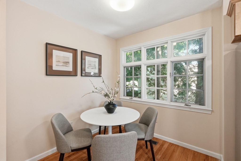 1 Russell Pl # 1 Property Photo 12