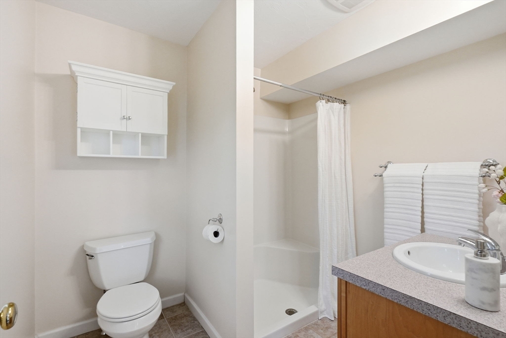 1 Russell Pl # 1 Property Photo 16