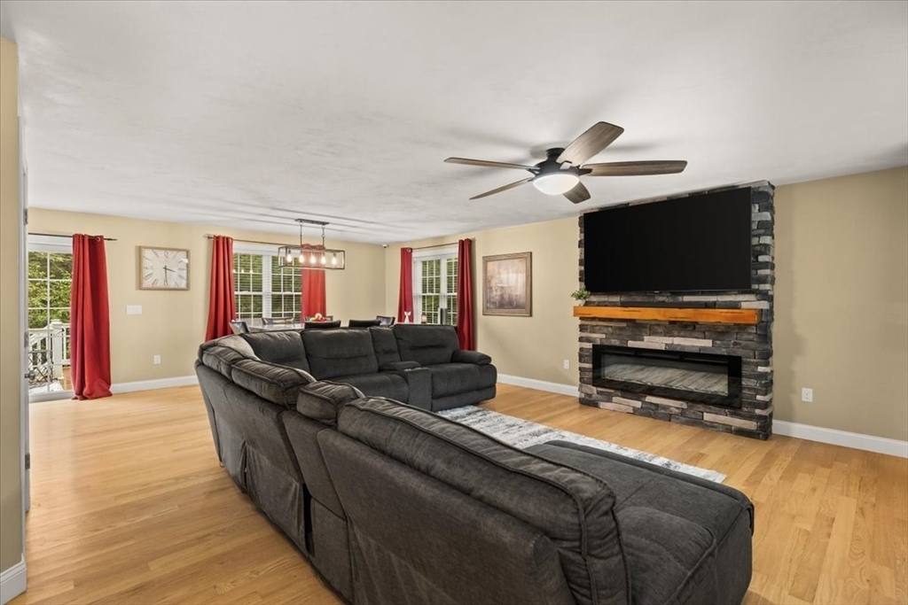 2209 Maple Swamp Road Property Photo 10