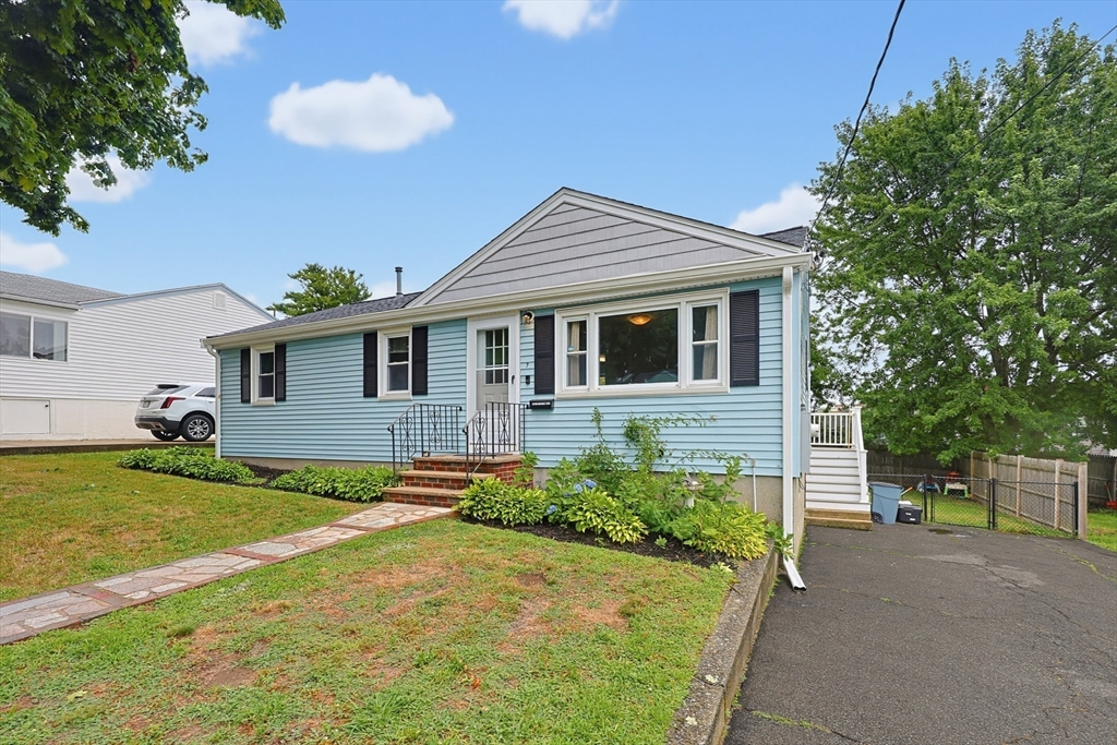7 Haskell Pl Property Photo 1