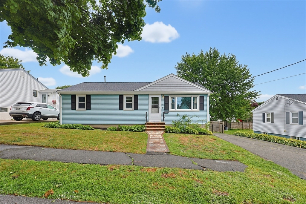 7 Haskell Pl Property Photo 2