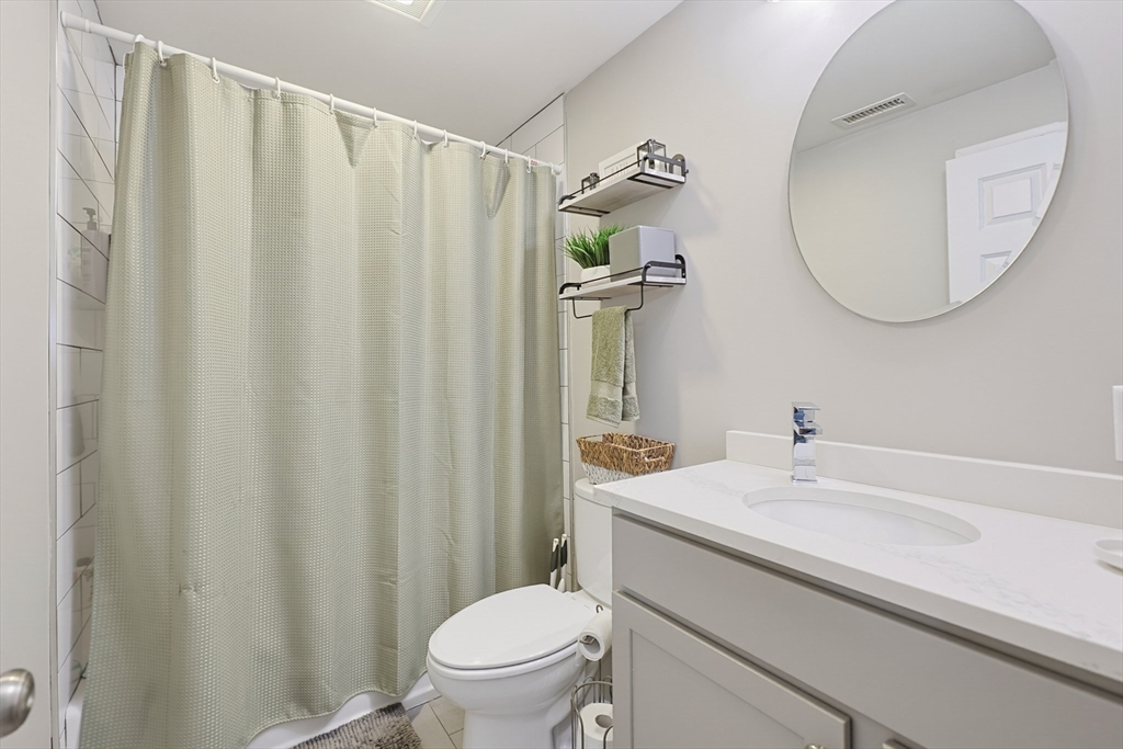 7 Haskell Pl Property Photo 13