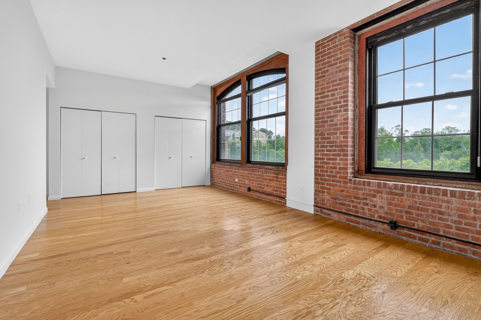 1243 Adams Street # 303 Property Photo 12