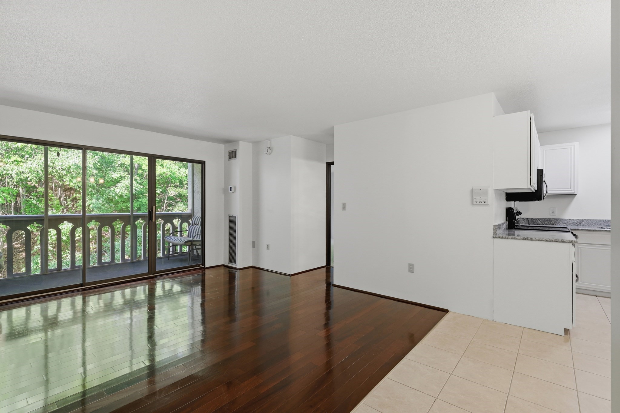 855 John Fitch Hwy # 36 Property Photo 7