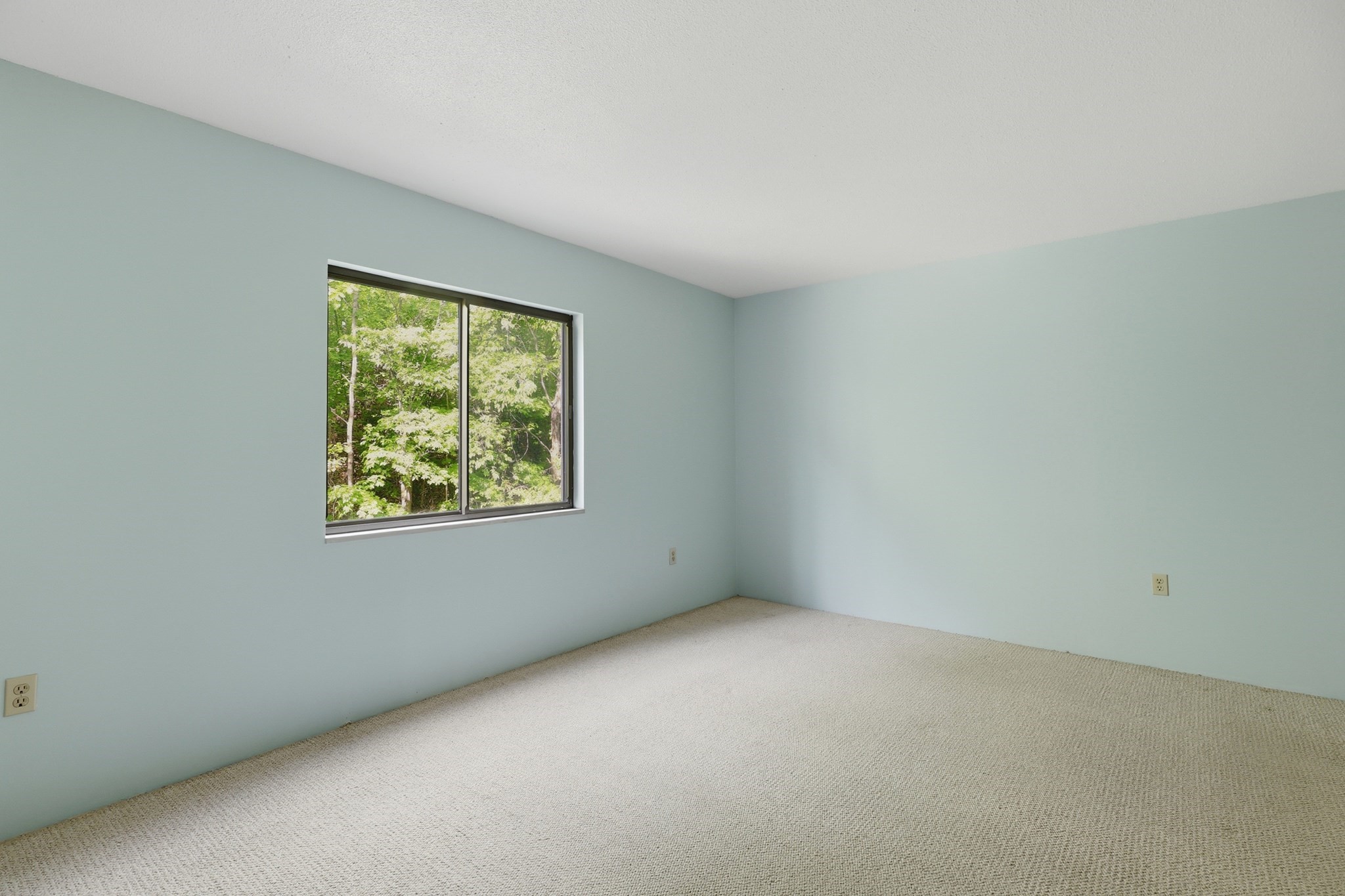 855 John Fitch Hwy # 36 Property Photo 11