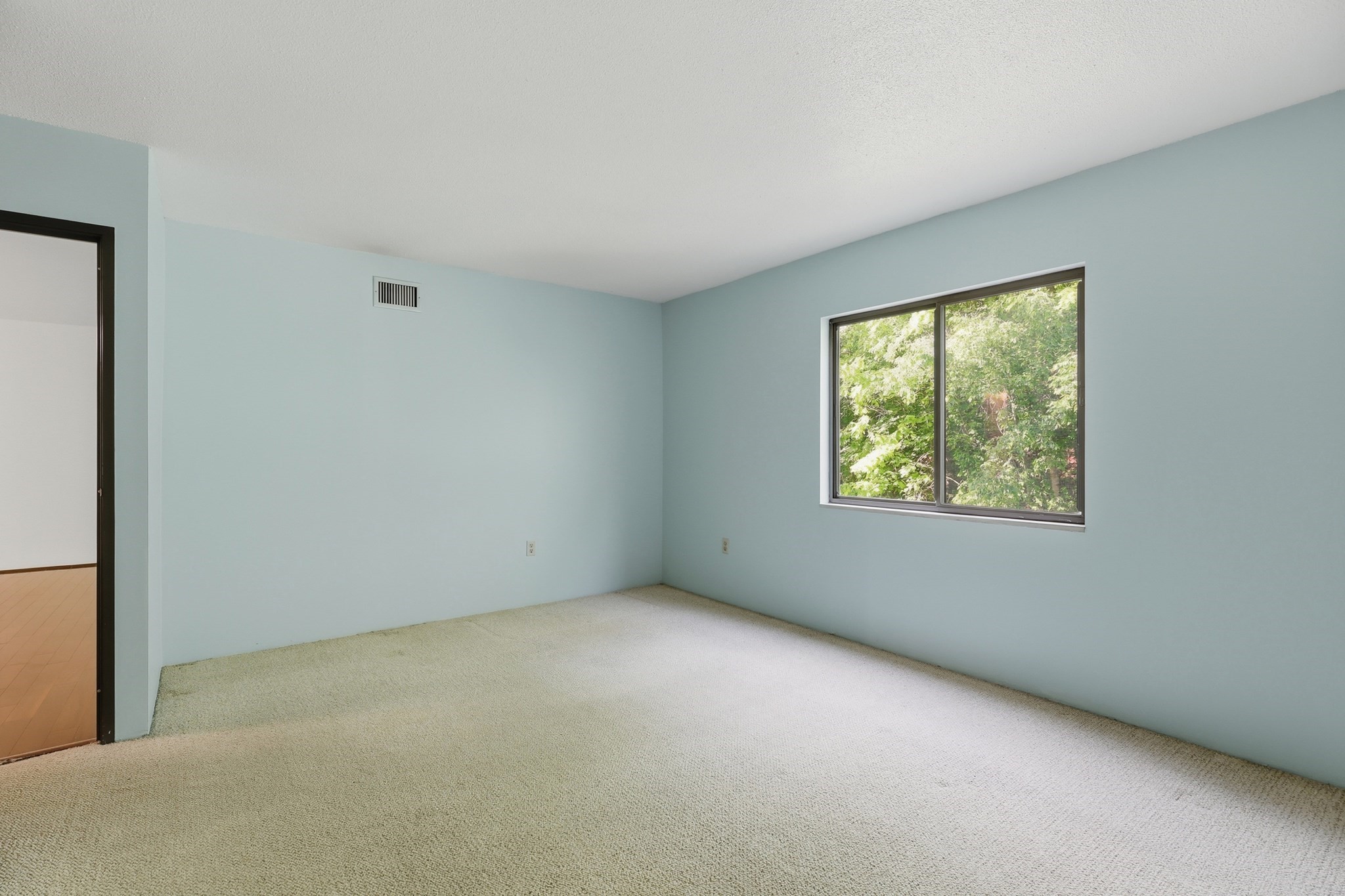 855 John Fitch Hwy # 36 Property Photo 13