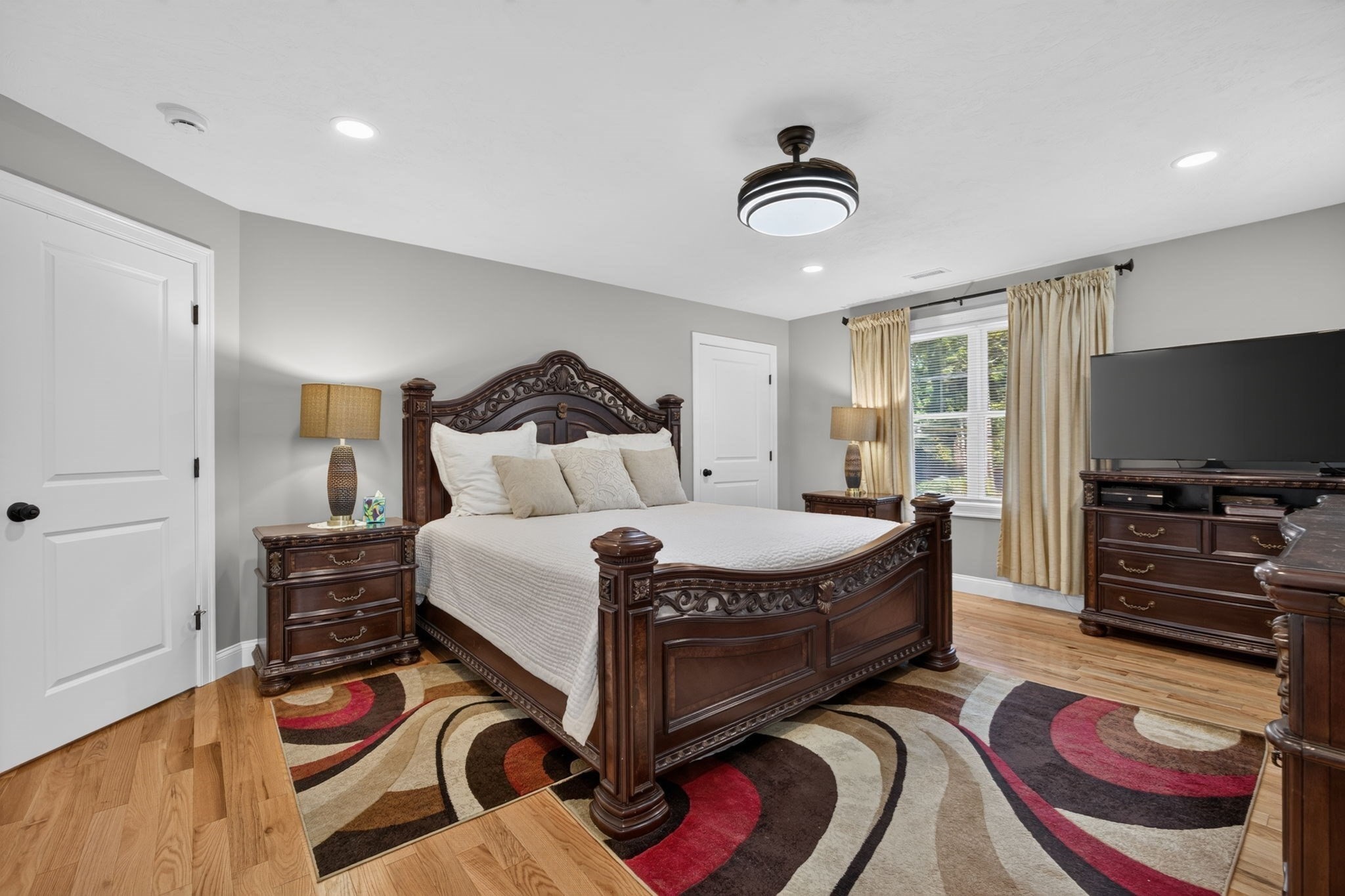 65 South New # 65 Property Photo 16