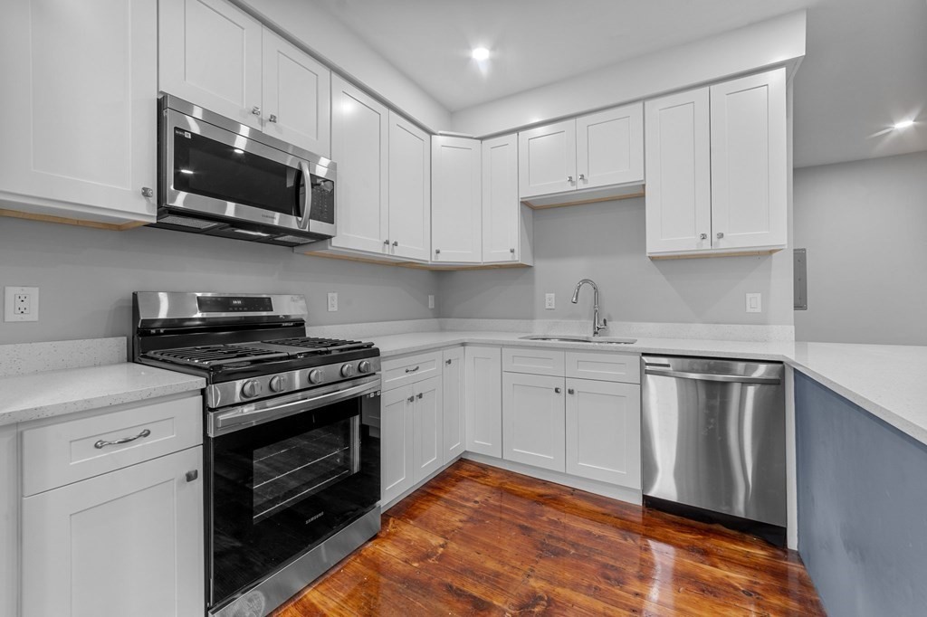 376 Chestnut St # 1 Property Photo 1