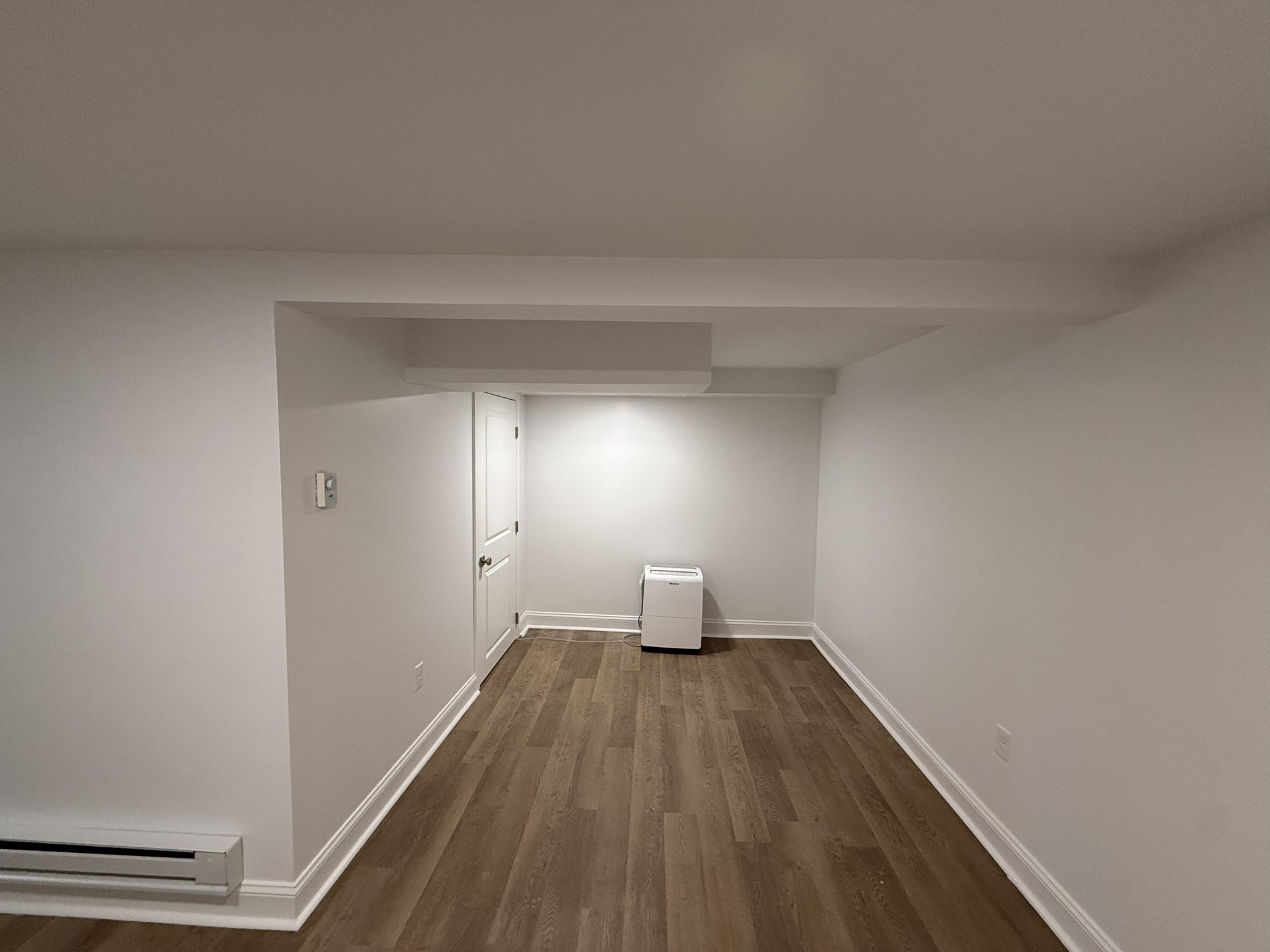 10 Newton Ave Property Photo 11
