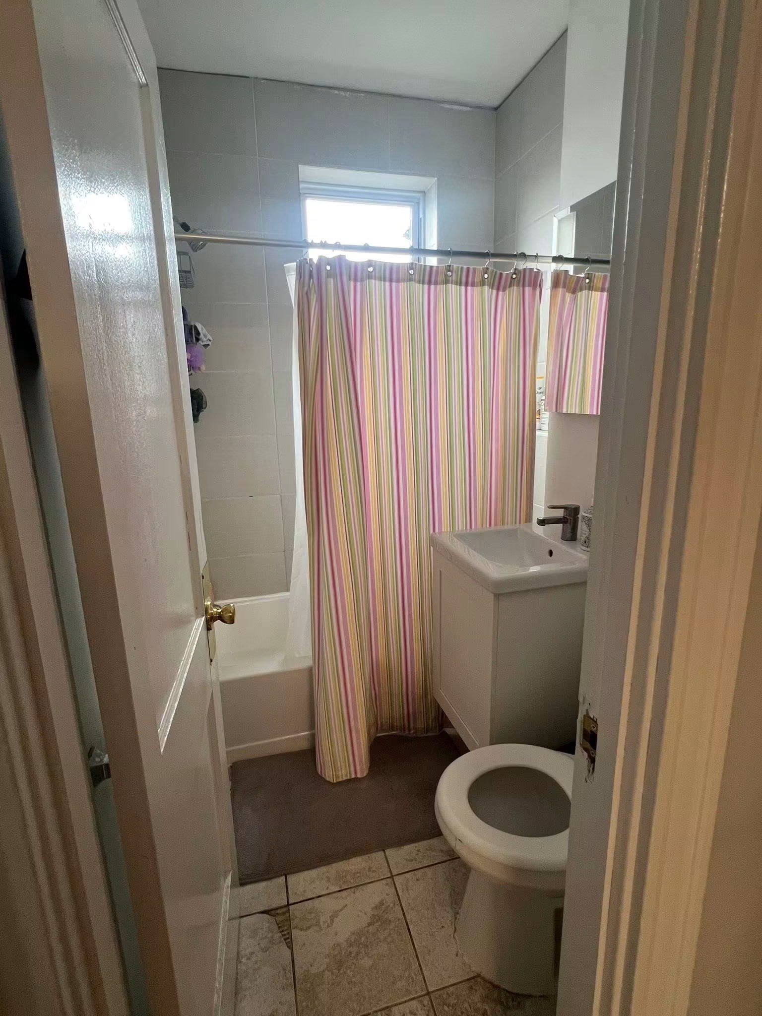 45 Ashford St # 16 Property Photo 4