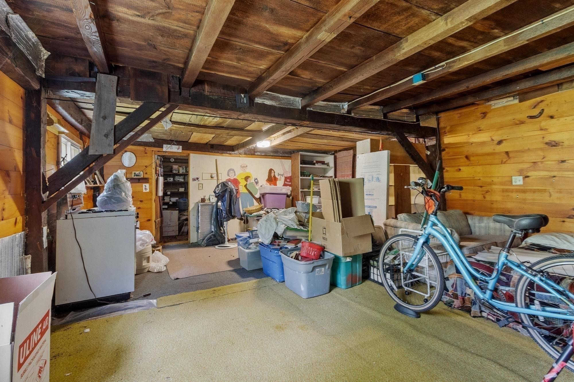 488 S Main St Property Photo 15