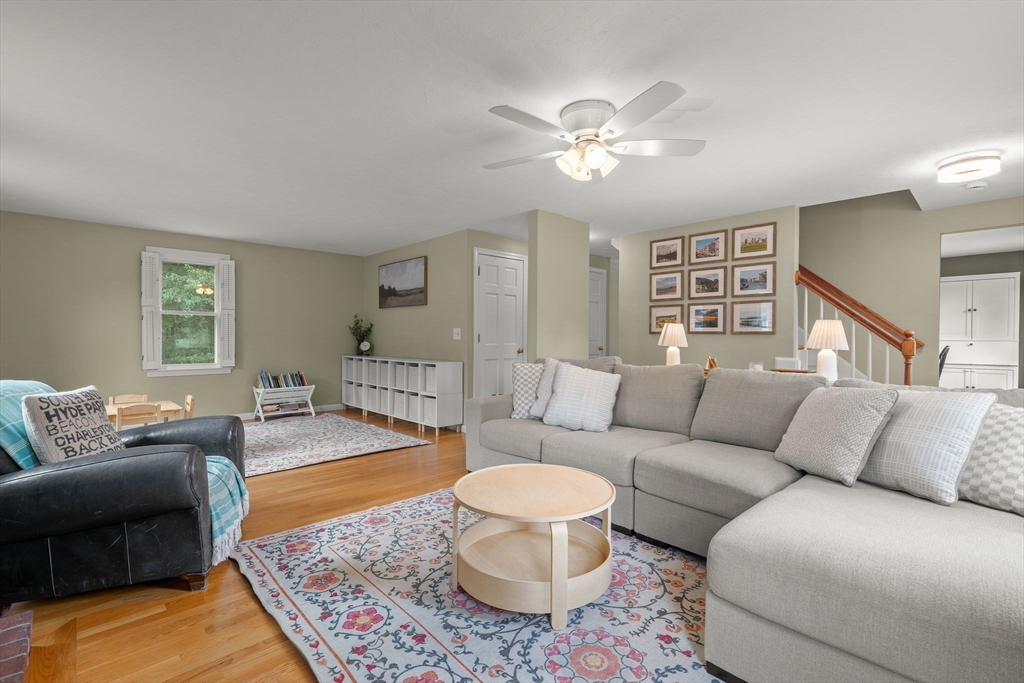 12 Enwright Way Property Photo 15