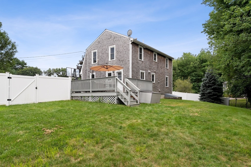12 Enwright Way Property Photo 31