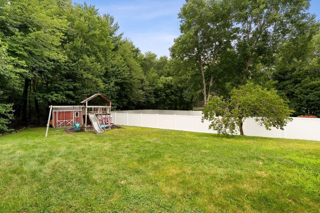 12 Enwright Way Property Photo 35