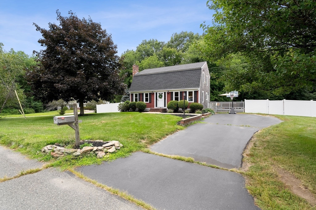 12 Enwright Way Property Photo 37