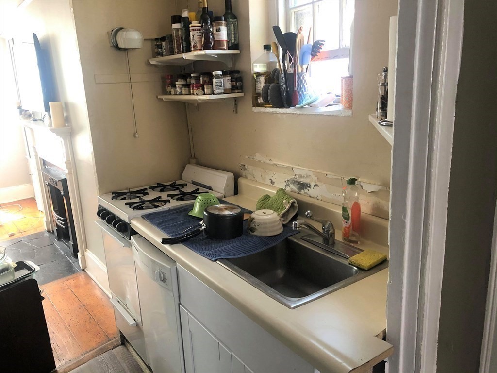 17 Branch # A Property Photo 9