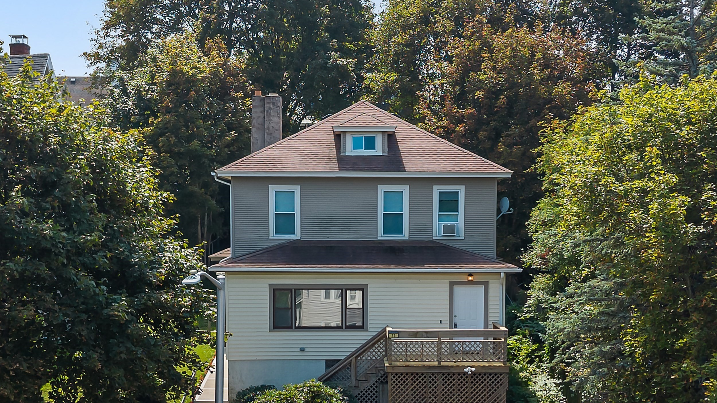 33 Clearview Ave