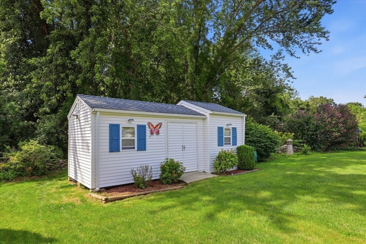18 Picard Court Property Photo 38