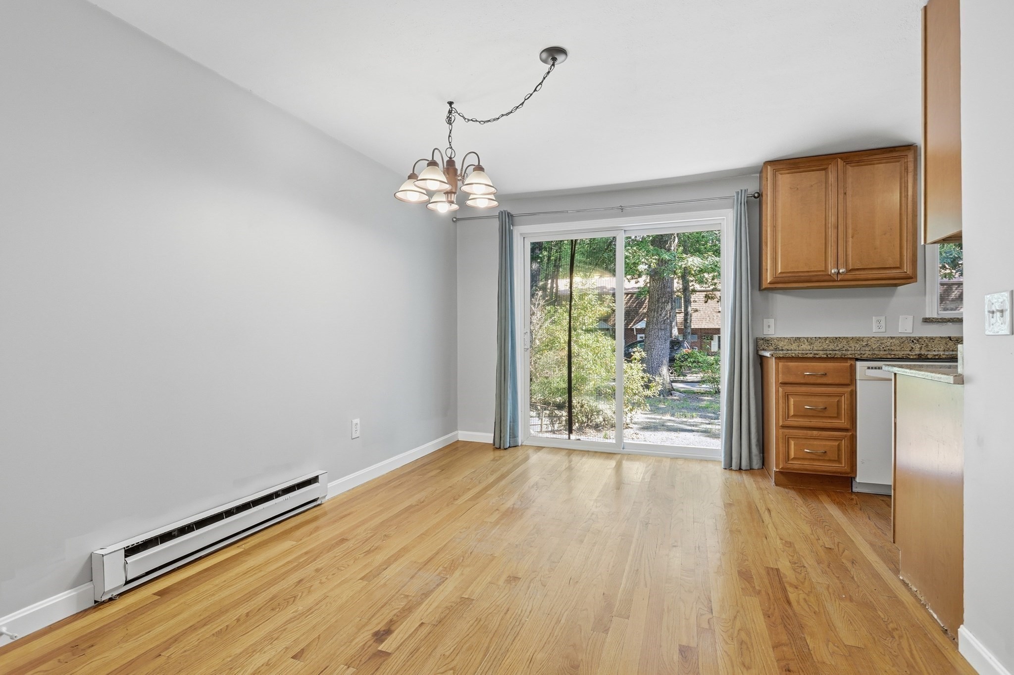 141 Thissell Ave # 4 Property Photo 7
