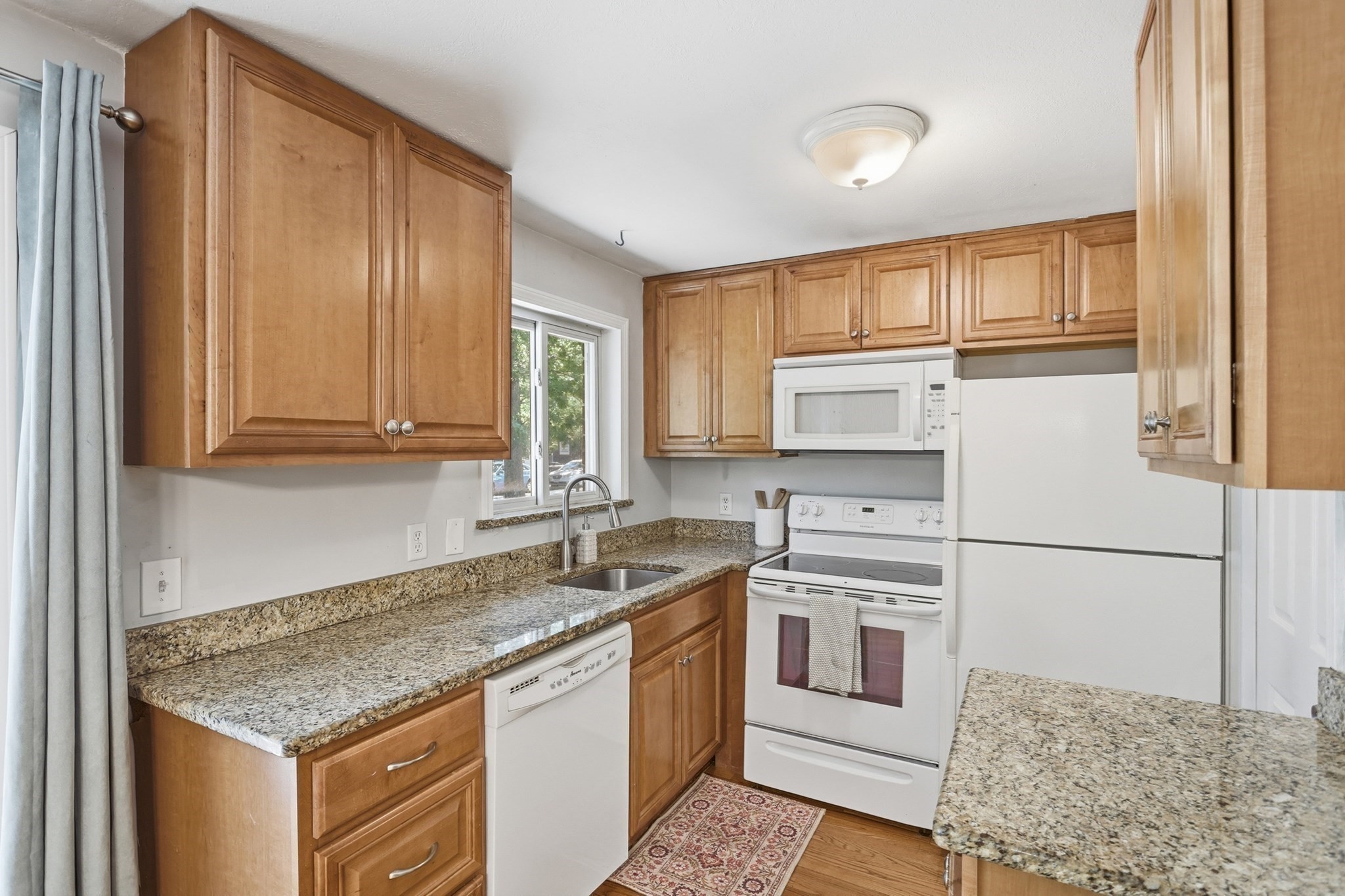 141 Thissell Ave # 4 Property Photo 11