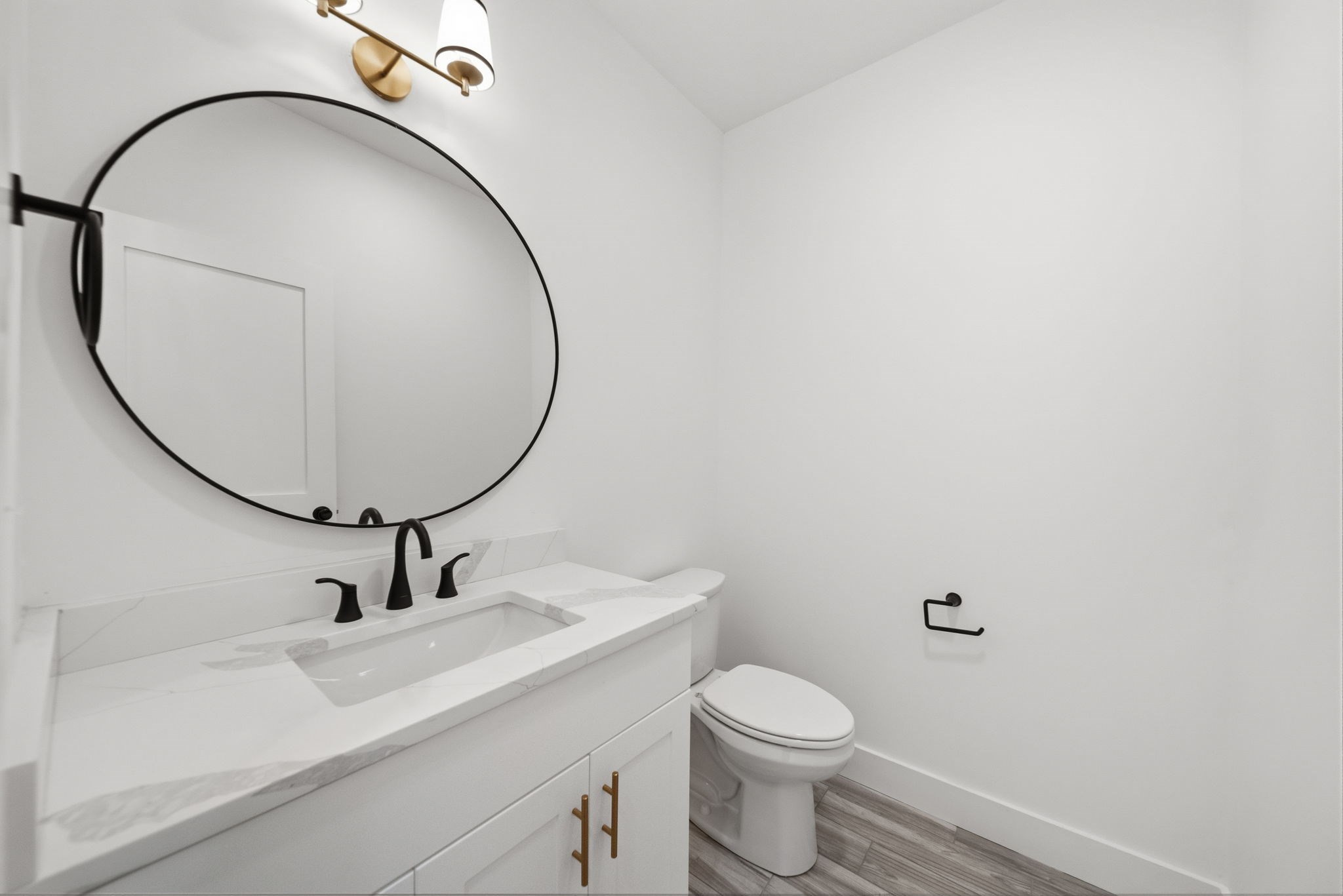 8 Booth Rd Property Photo 7