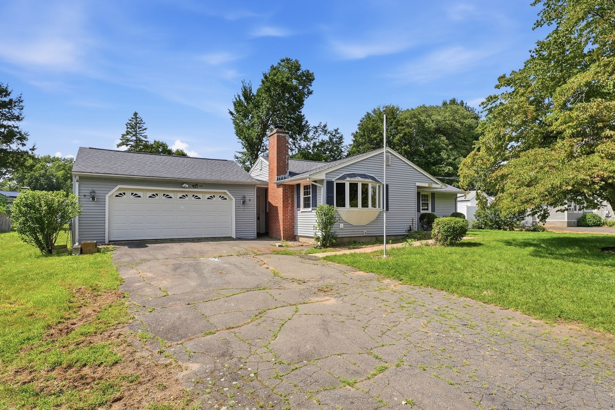 60 S West St Property Photo 2