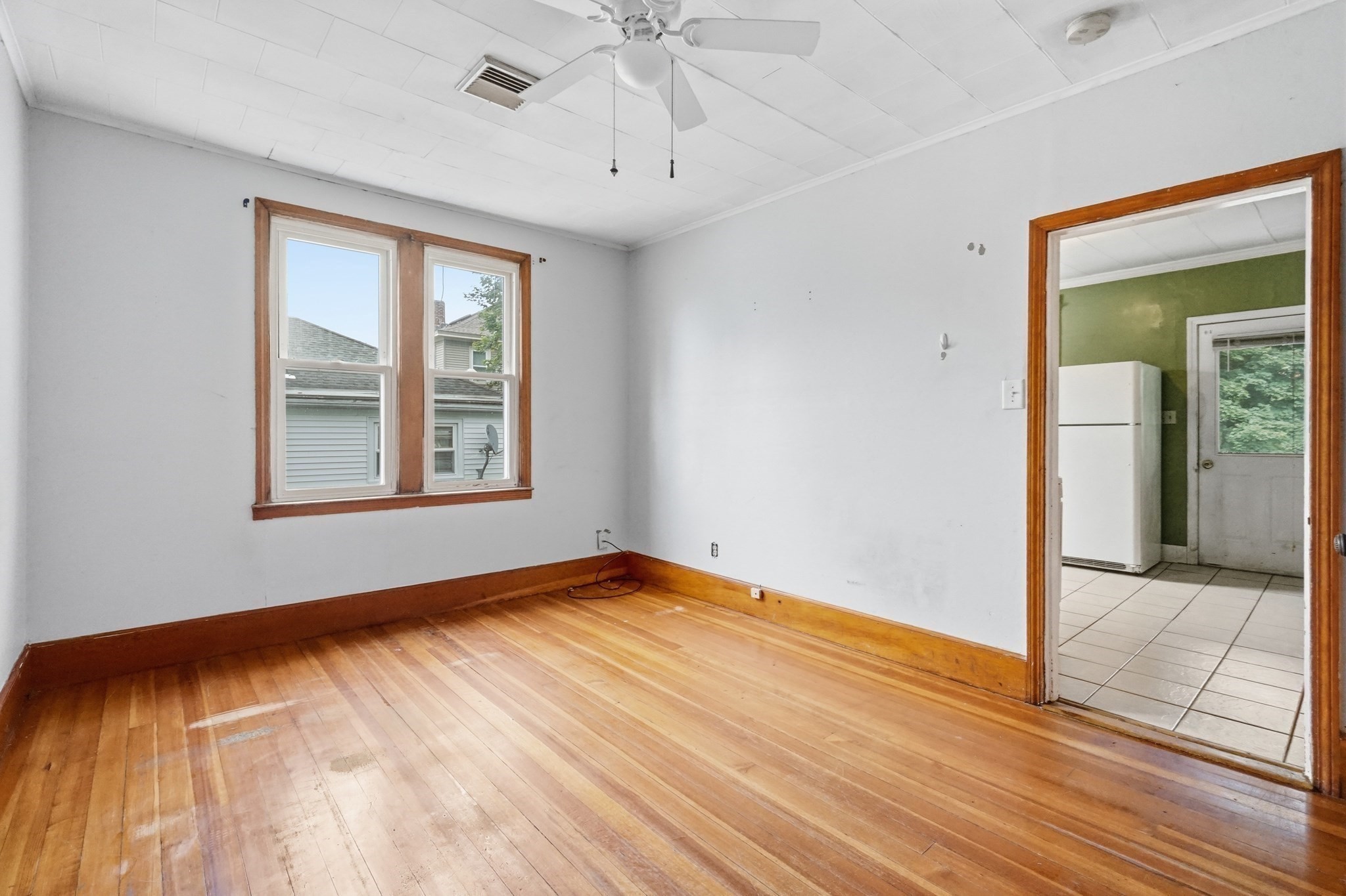 71-77 Acton St Property Photo 4