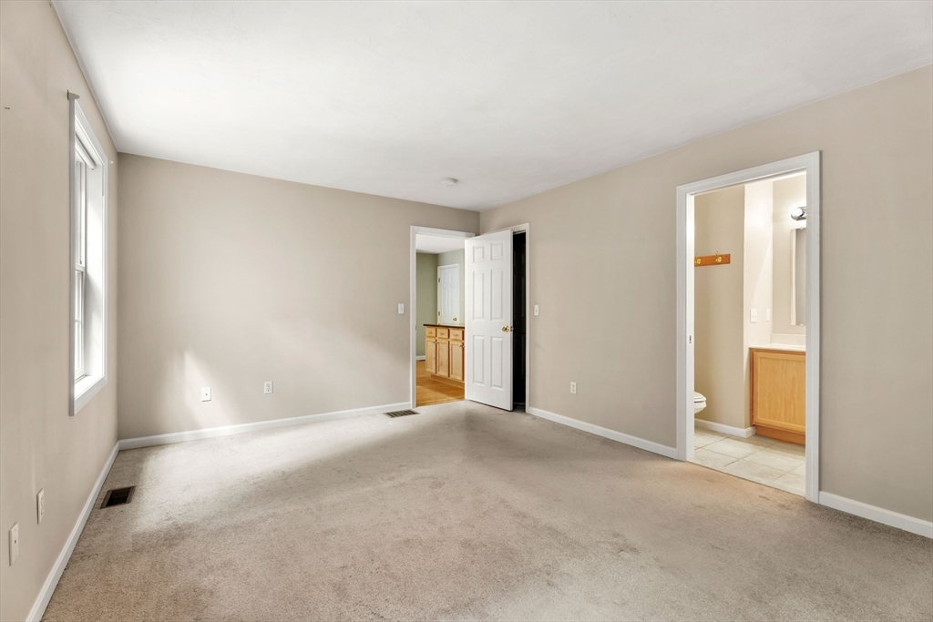 7 Hartswood Drive # 41 Property Photo 17