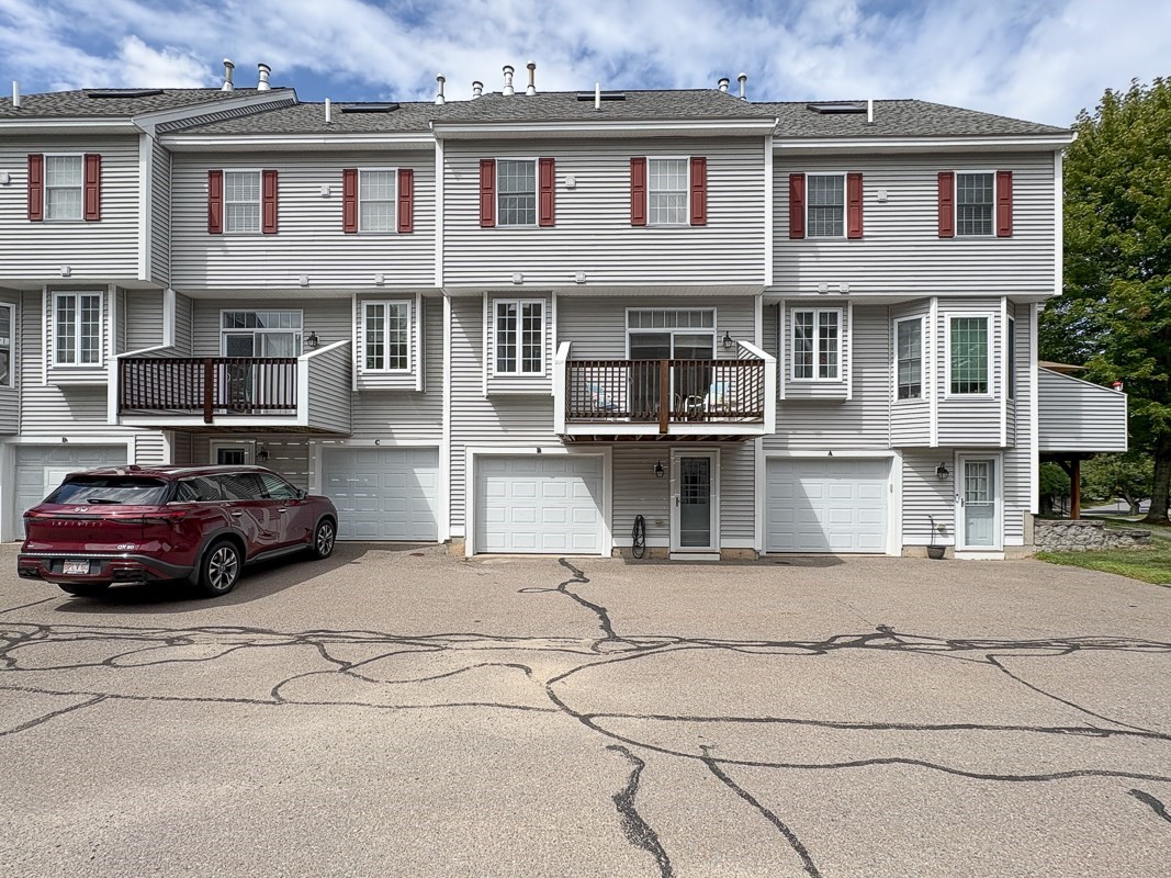 38 Tarbell St # 7b Property Photo 2