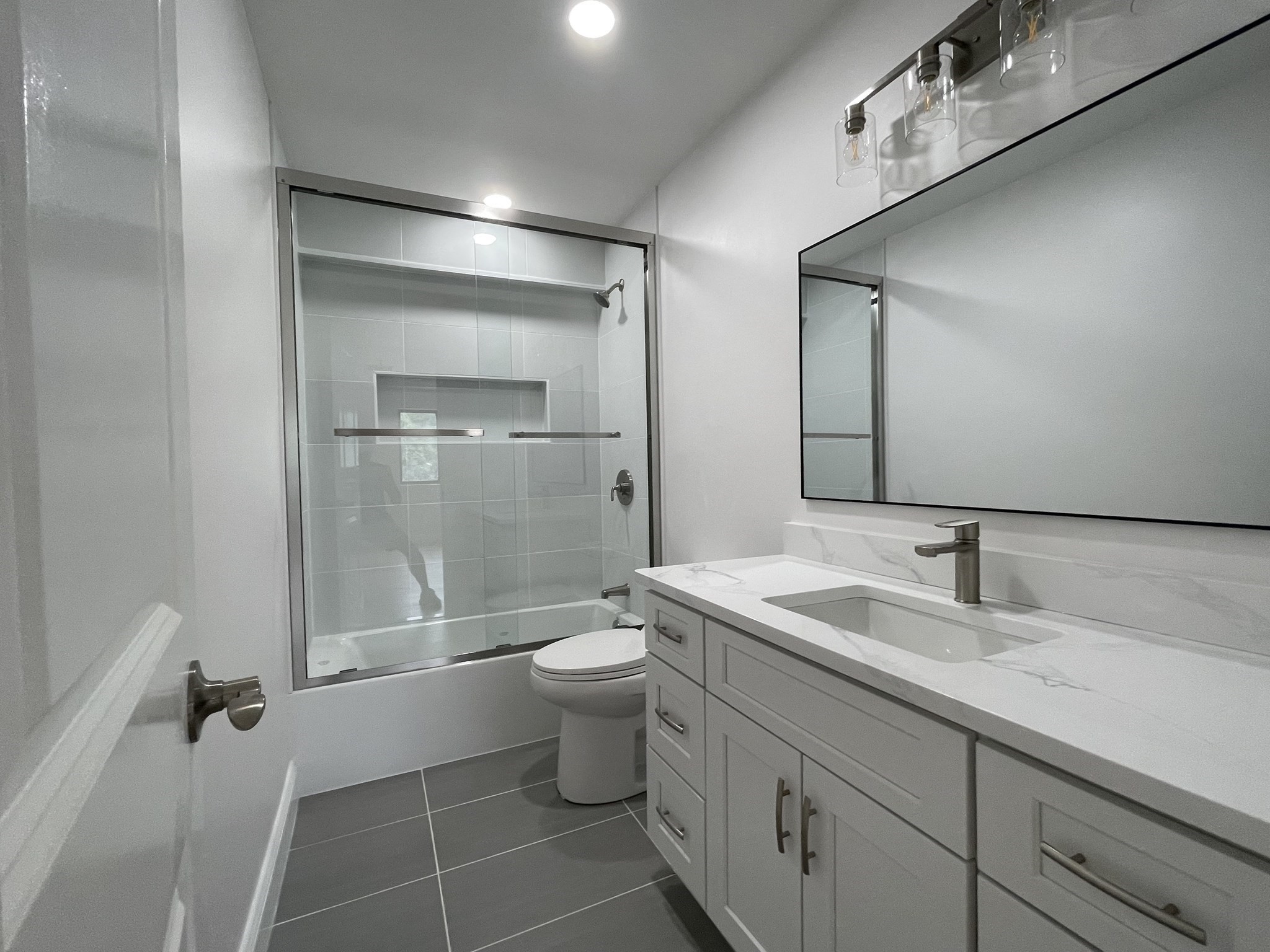 500 Washington St # 306 Property Photo 5