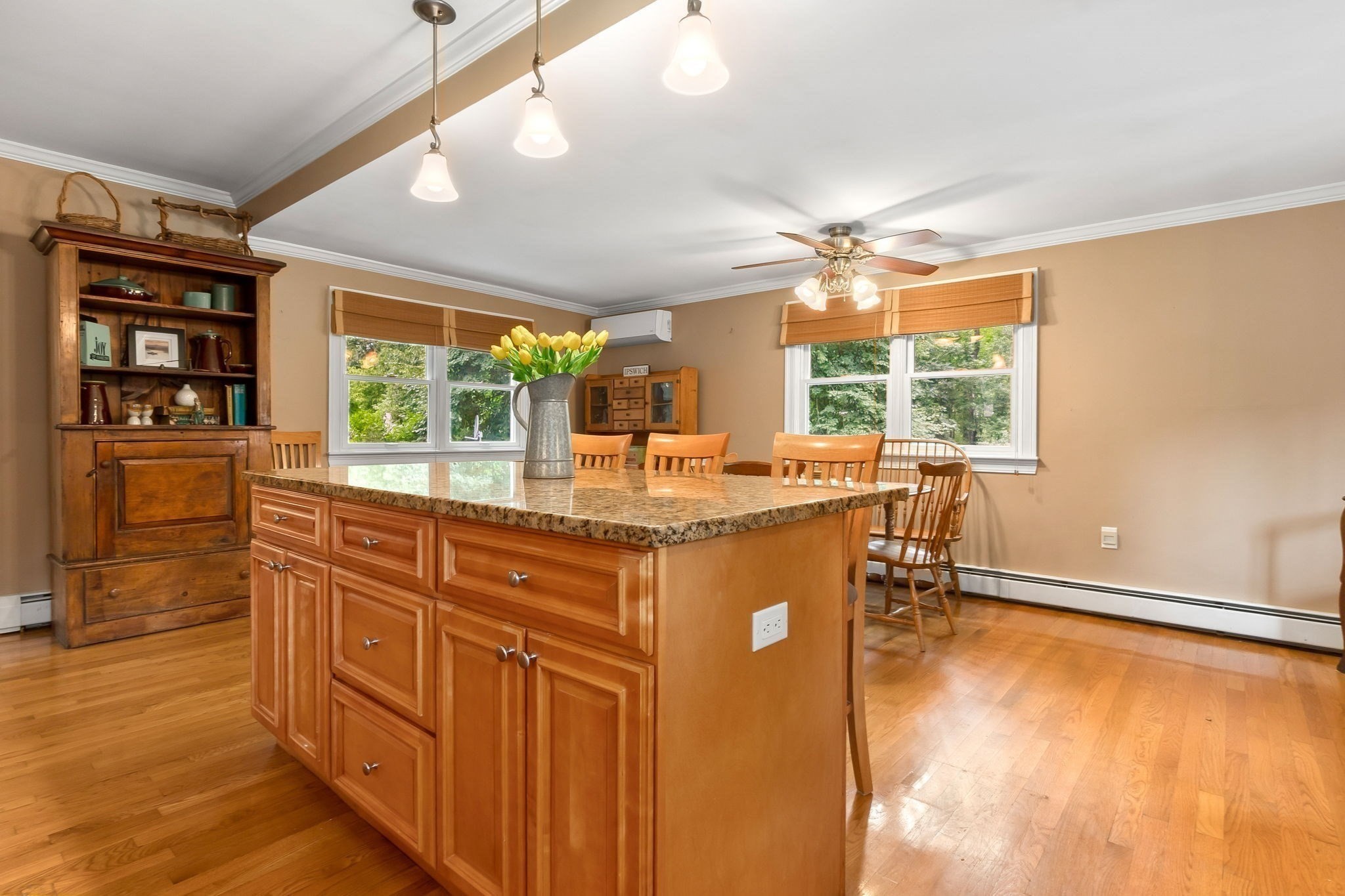 135 Linebrook Rd Property Photo 8