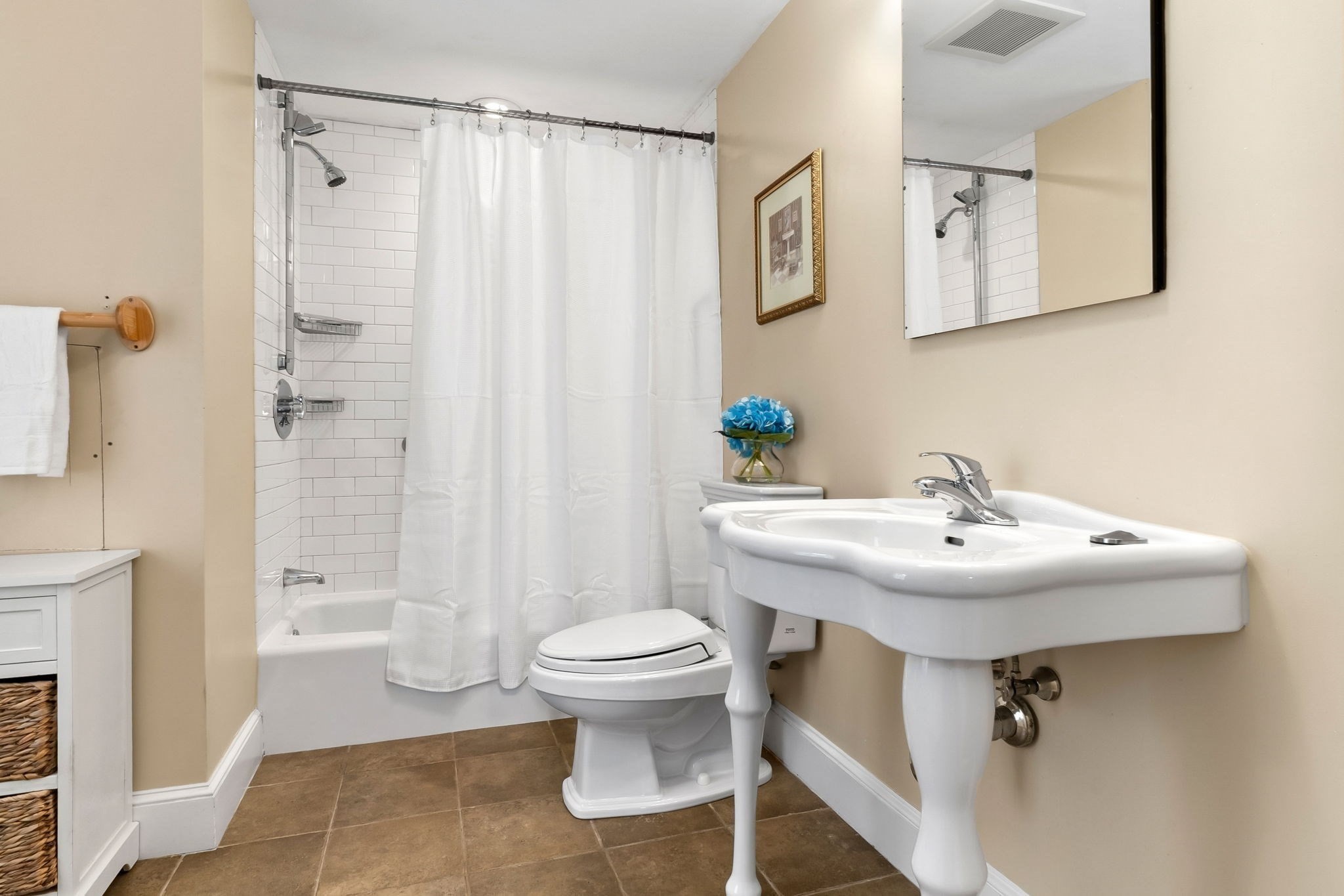 135 Linebrook Rd Property Photo 32